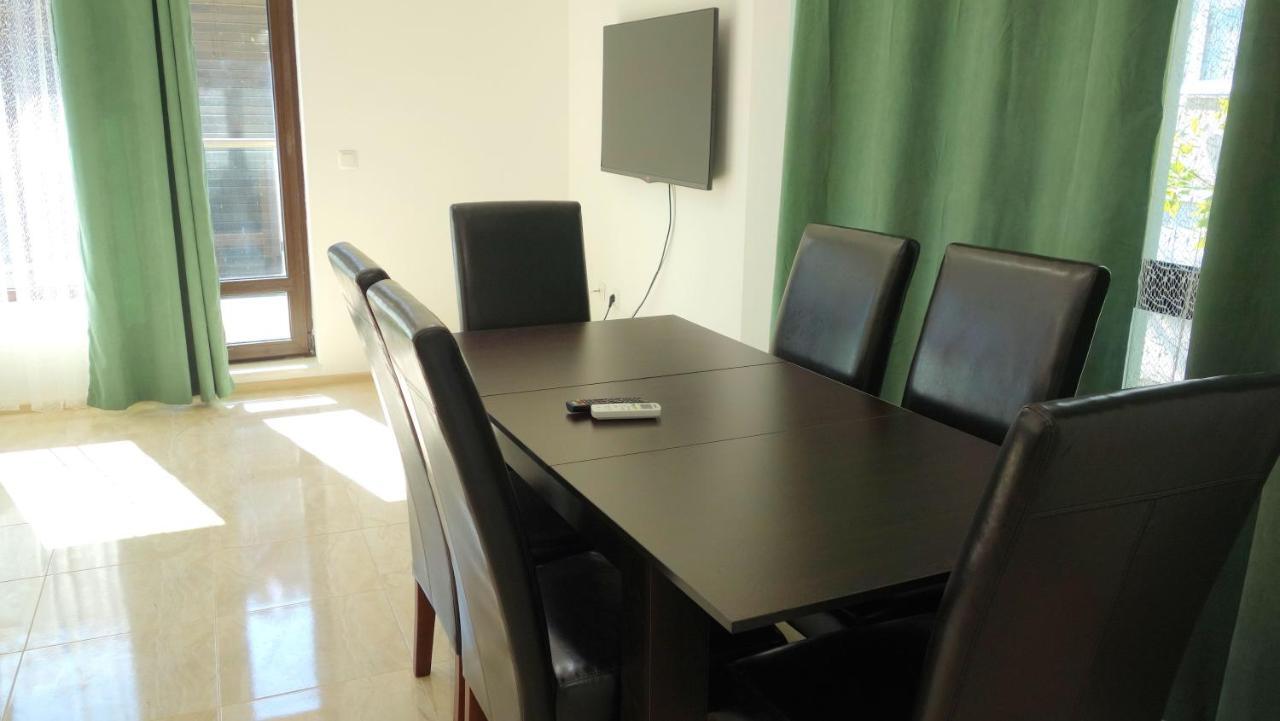 Sea Garden Marina 3 Apartment Varna Bagian luar foto